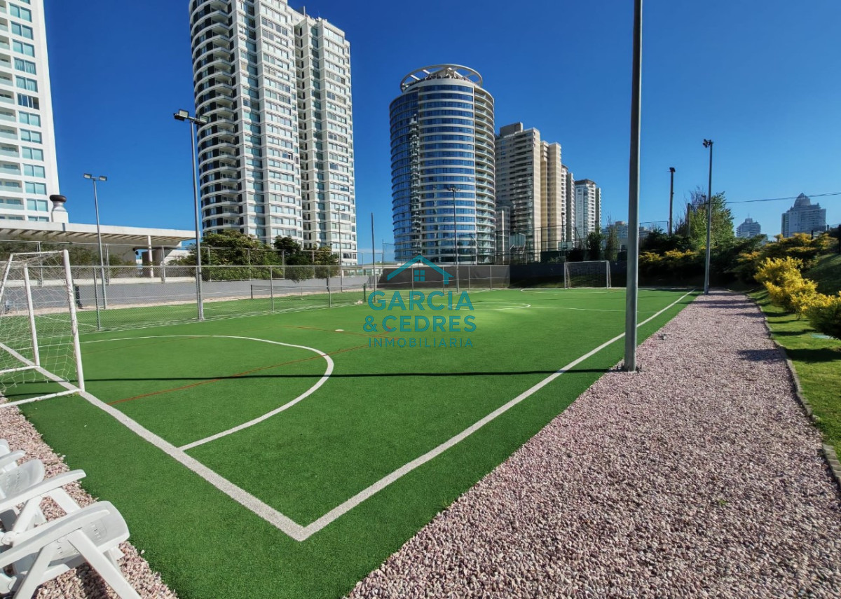Apartamento ID.394 - VENDO EXCELENTE APTO DE 2 DORM+DEPENDENCIA , 4 BAÑOS EN TORRE LOOK BRAVA