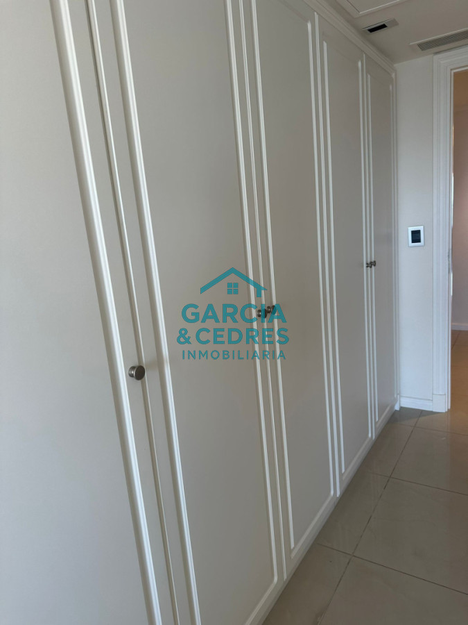 Apartamento ID.175 - Torre Imperiale Exclusivo Apartamento de Gran Categoría con 4 Dormitorios, Servicio y 6 Baños