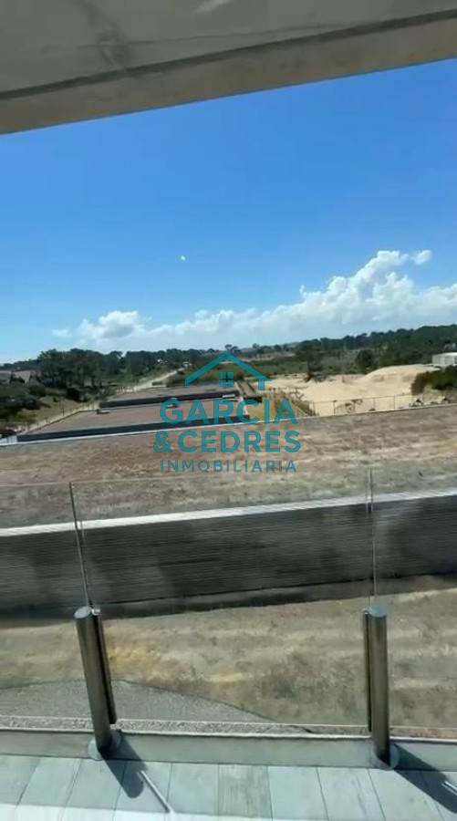 Apartamento ID.272 - Excelente apartamento en Edificio Surfside 