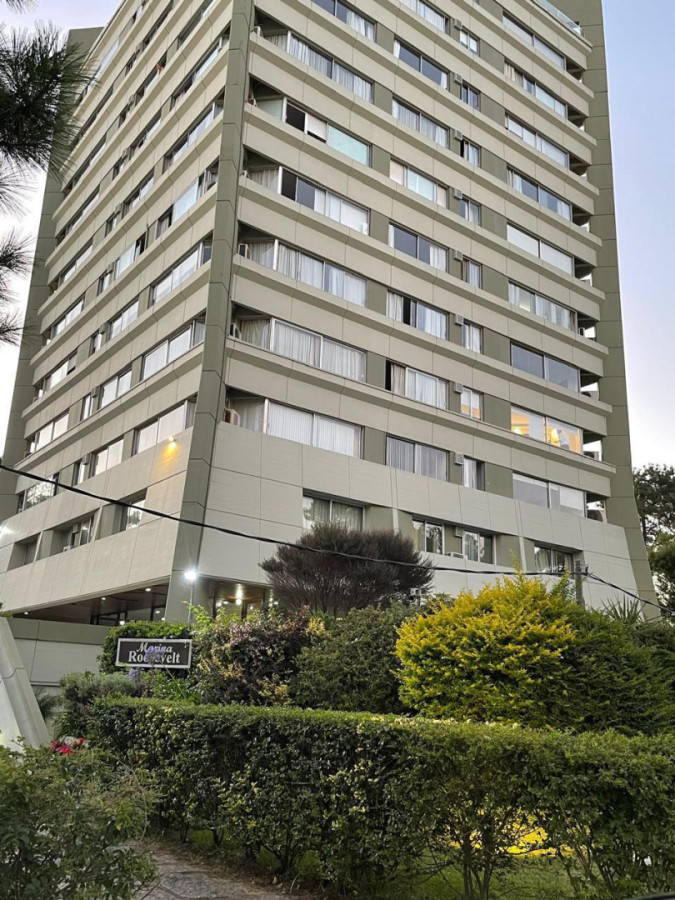 TORRE MARINA ROOSEVELT EXCELENTE OPORTUNIDAD DE INVERSION 