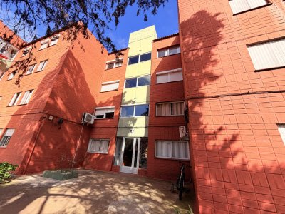 Apartamento de 3 dormitorios en Complejo B9