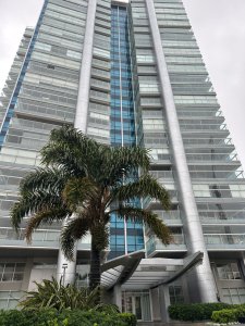 Miami Boulevard, Punta del Este.  Apartamento de 2 dormitorios y 2 baños