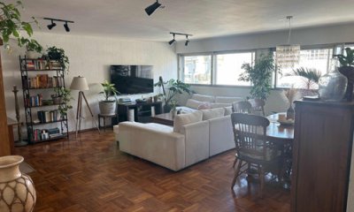 Se Vende Apartamento 4 dormitorios en Centró 18 De Julio