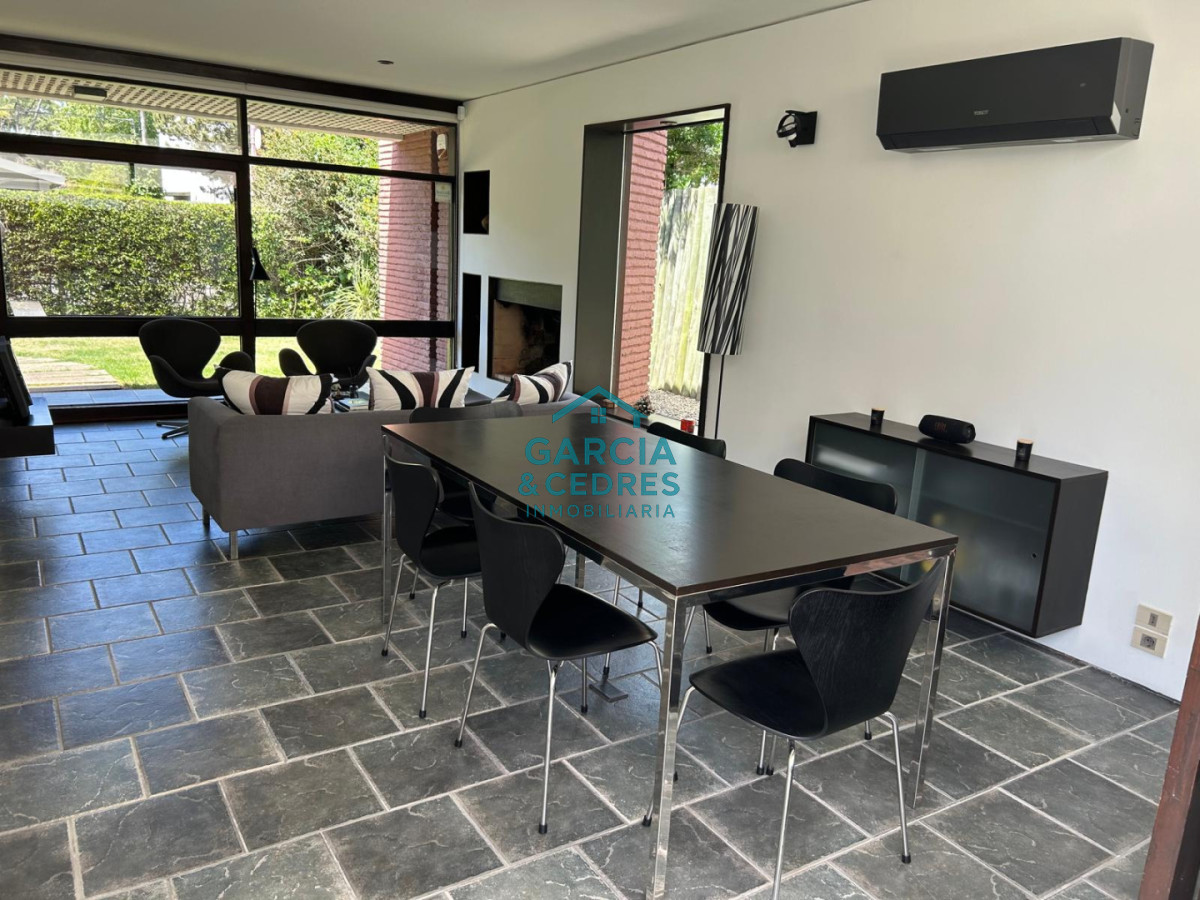 Casa ID.41 - Alquilo desde el 26 de Diciembre al 15 de Enero espectacular casa de 3 dormitorios con 3 baños y piscina