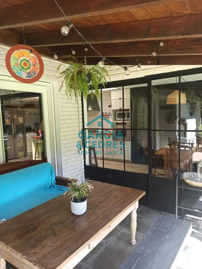 Casa ID.813 - Casa de 4 dormitorios en alquiler de temporada - San Rafael, Punta del Este 