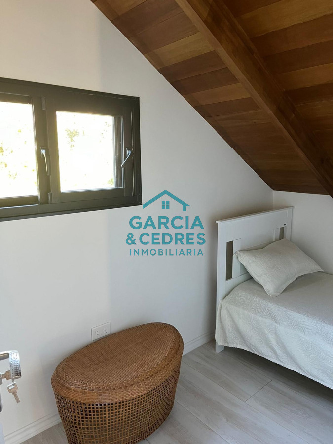 Casa ID.45 - ALQUILO CASA DE 3 DORM. Y 3 BAÑOS  EN PARADA 38 A UNA CUADRA Y MEDIA DEL MAR