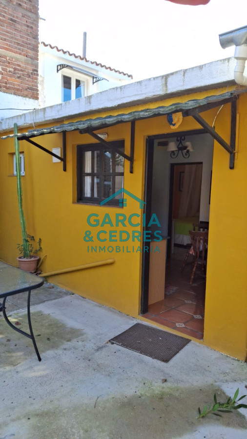 Casa ID.36 - EXCELENTE OPORTUNIDAD OPORTUNIDAD EN PIRIAPOLIS COMPLEJO DE 4 CASAS A SOLO 4 CUADRAS DEL MAR