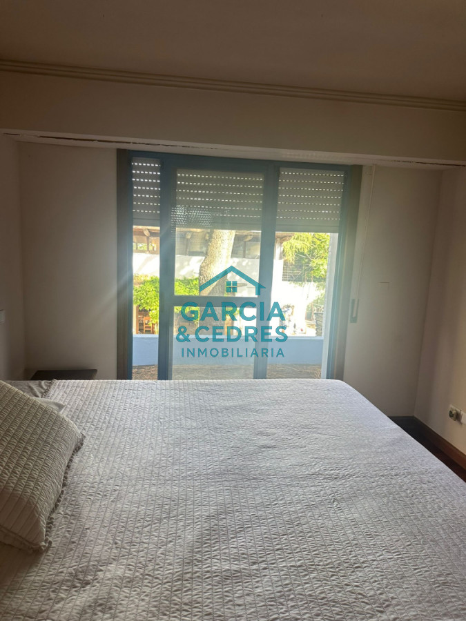 Casa ID.216 - VENDO CASA EN NUEVO CANTEGRIL 5 DORMITORIOS Y 5 BAÑOS EXCLENTE CONSTRUCCION