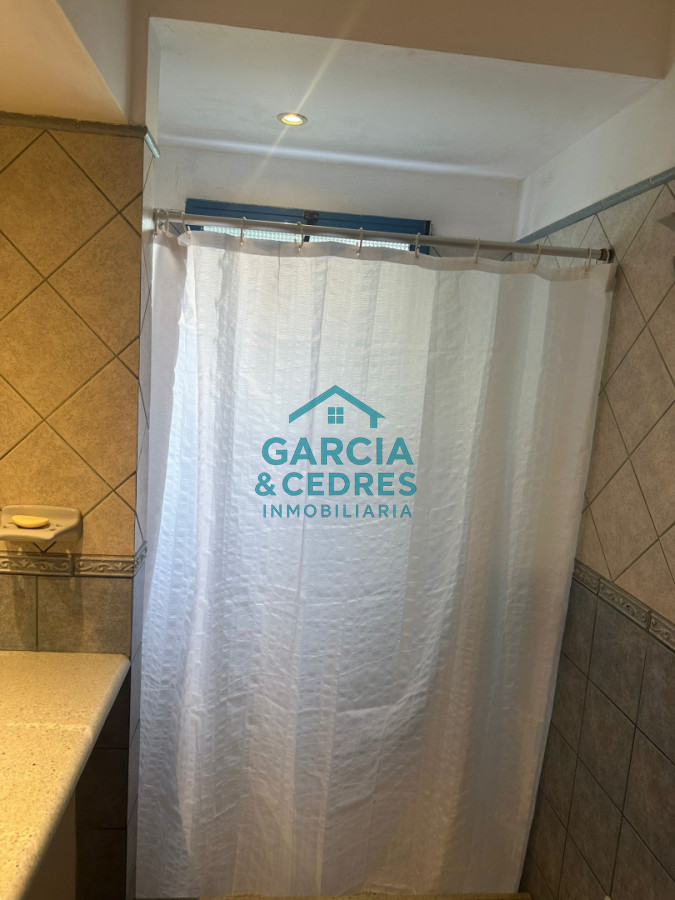 Casa ID.216 - VENDO CASA EN NUEVO CANTEGRIL 5 DORMITORIOS Y 5 BAÑOS EXCLENTE CONSTRUCCION