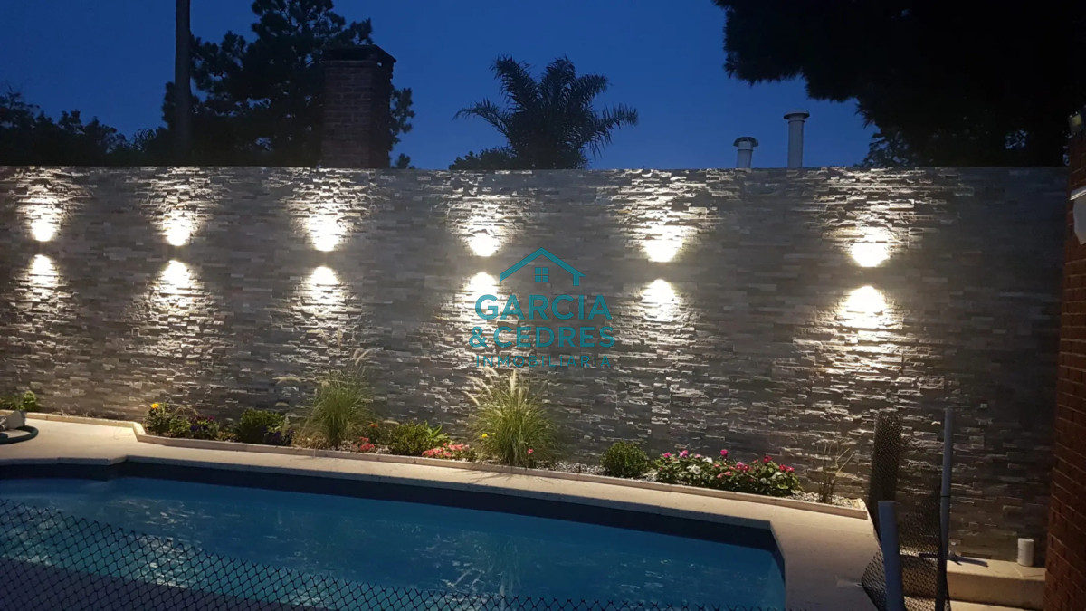 Casa ID.698 - Alquiler de Temporada - Casa con Piscina Climatizada en Punta del Este