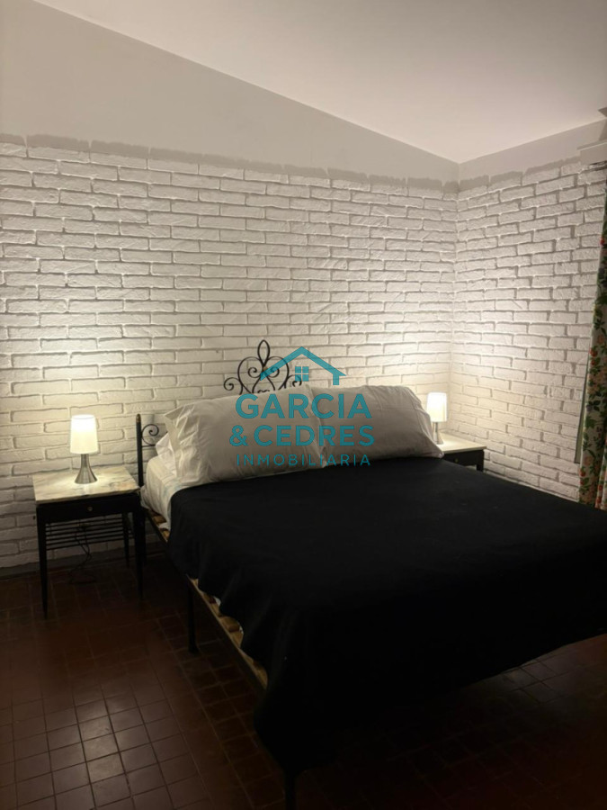 Casa ID.1202 - Alquiler de Casa de 3 dorm + 3 baños . Excelente Ubicación 