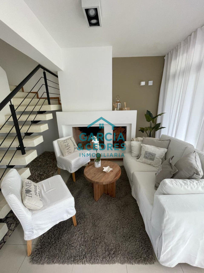 Casa ID.57 - Oportunidad de Alquiler de Verano Casa de 3 dormitorios y 2 baños a Pasos de la Playa Bikini .C