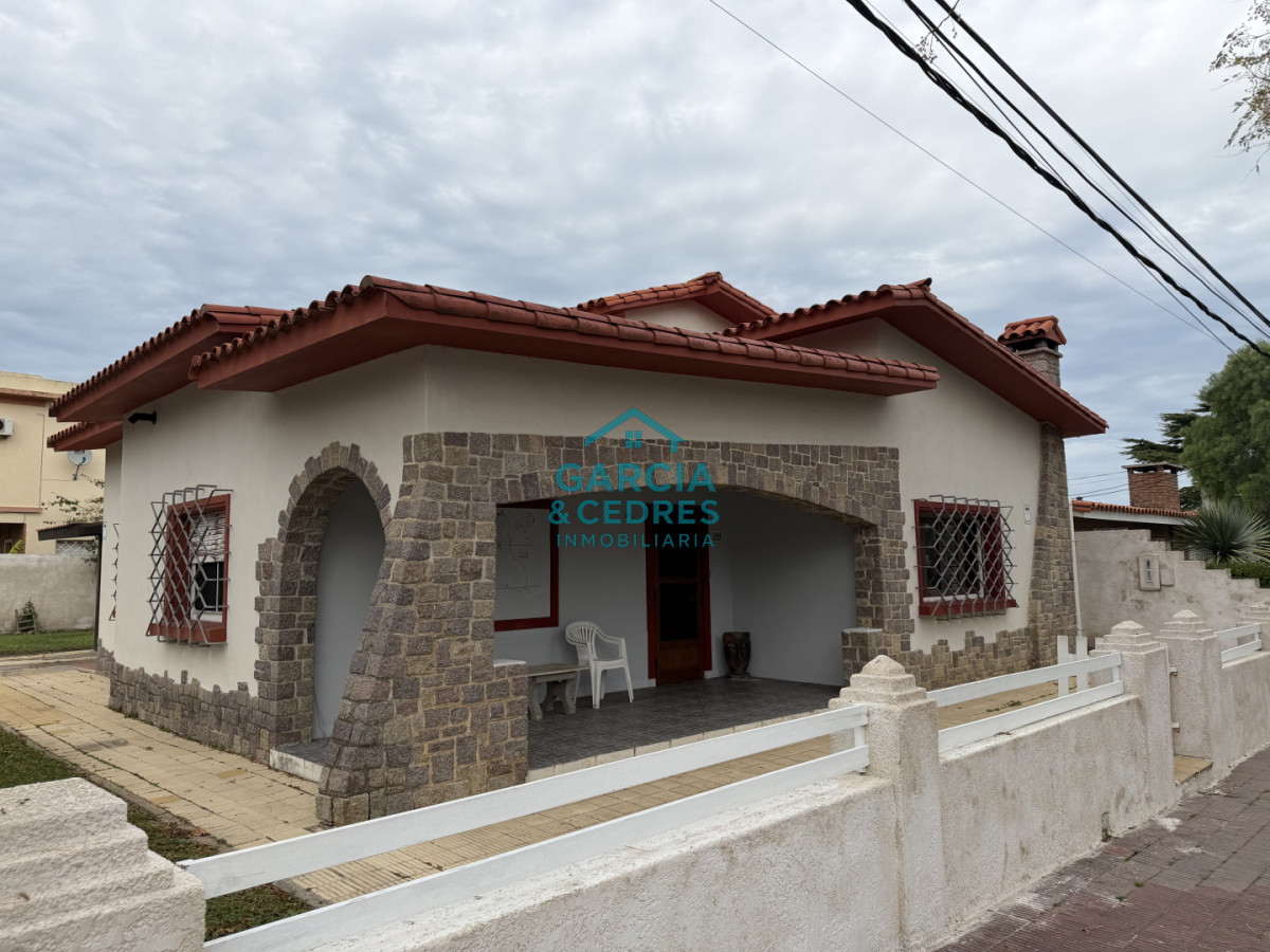 Casa ID.635 - Excelente casa de construcción tradicional en Piriápolis