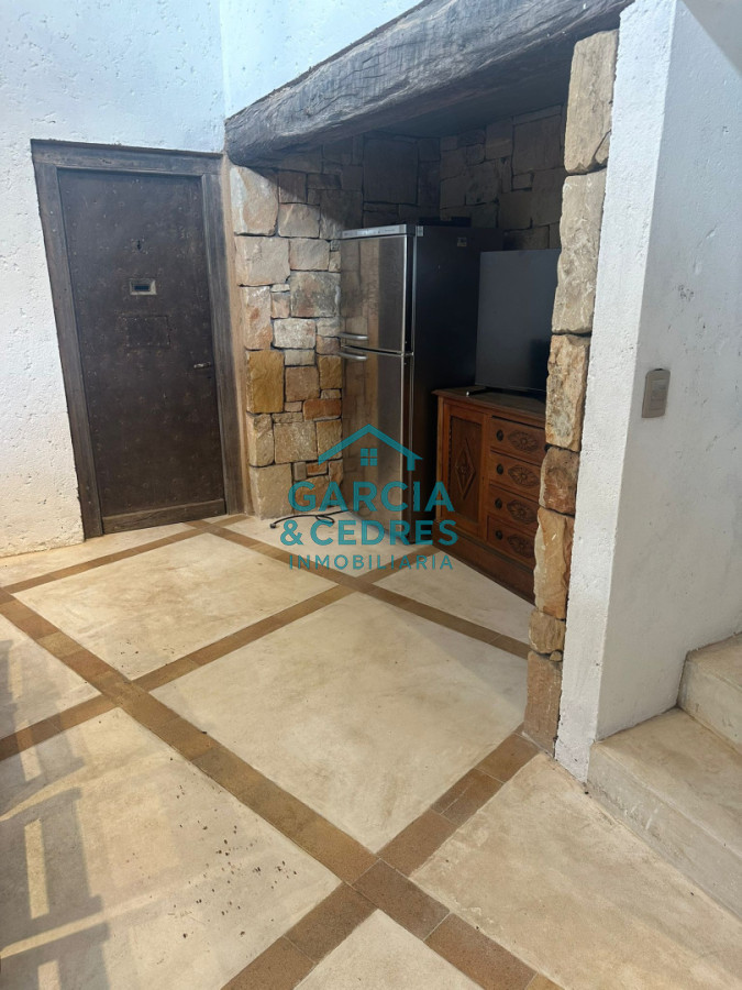 Casa ID.216 - VENDO CASA EN NUEVO CANTEGRIL 5 DORMITORIOS Y 5 BAÑOS EXCLENTE CONSTRUCCION