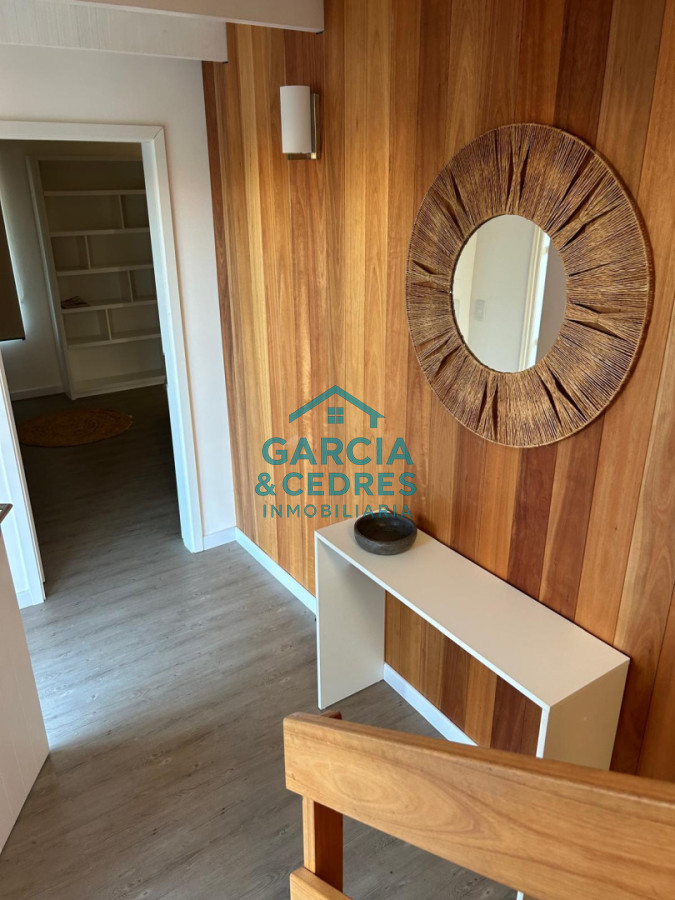 Casa ID.1231 - Venta De Casa Minimalista en Chihuahua Frente al mar 