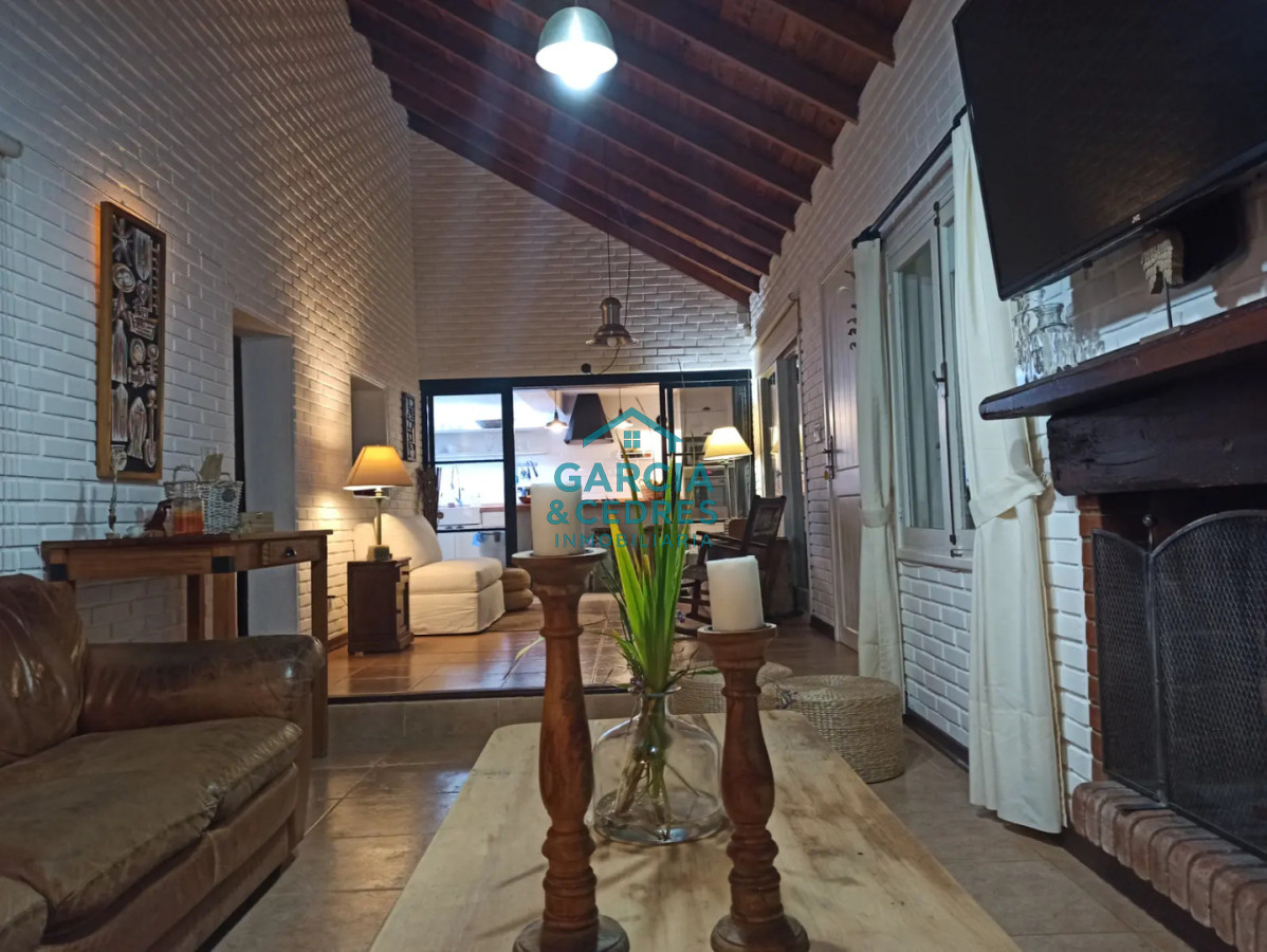 Casa ID.813 - Casa de 4 dormitorios en alquiler de temporada - San Rafael, Punta del Este 