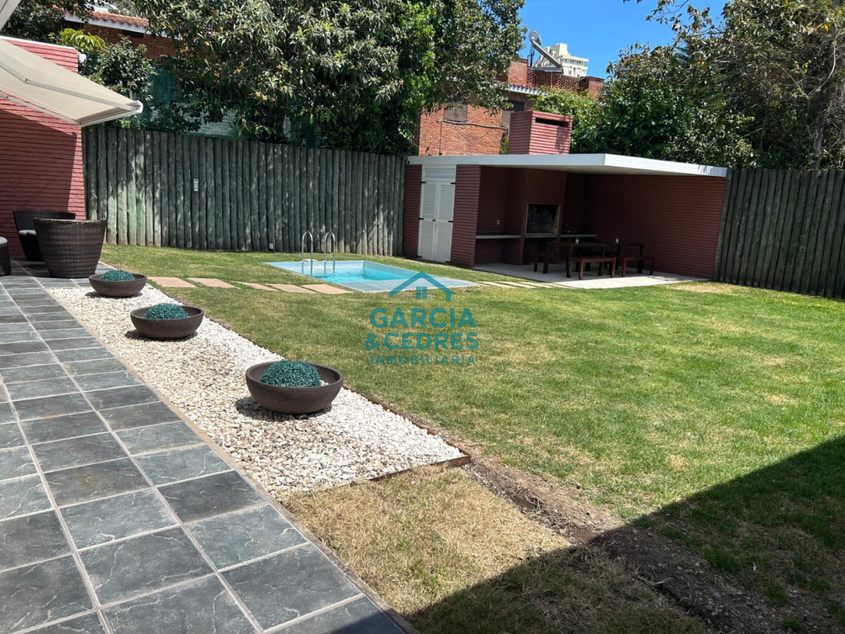 Casa ID.41 - Alquilo desde el 26 de Diciembre al 15 de Enero espectacular casa de 3 dormitorios con 3 baños y piscina