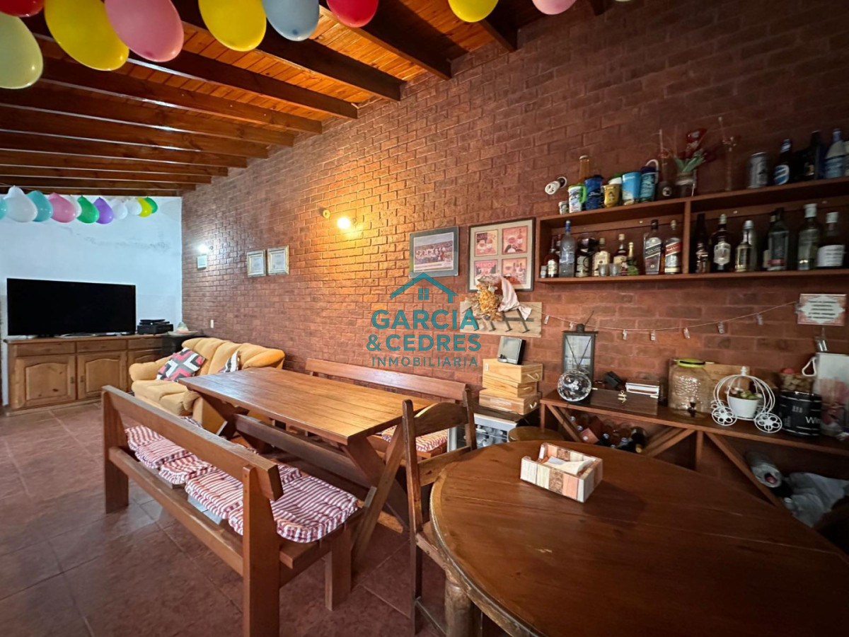 Casa ID.193 - Vendo Excepcional Casa 4 dorm y 4 baños en Parada 19 Playa mansa 