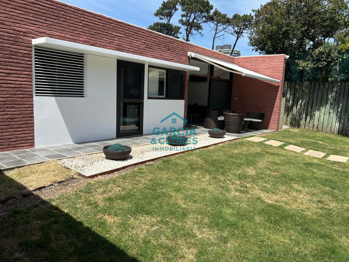 Casa ID.41 - Alquilo desde el 26 de Diciembre al 15 de Enero espectacular casa de 3 dormitorios con 3 baños y piscina