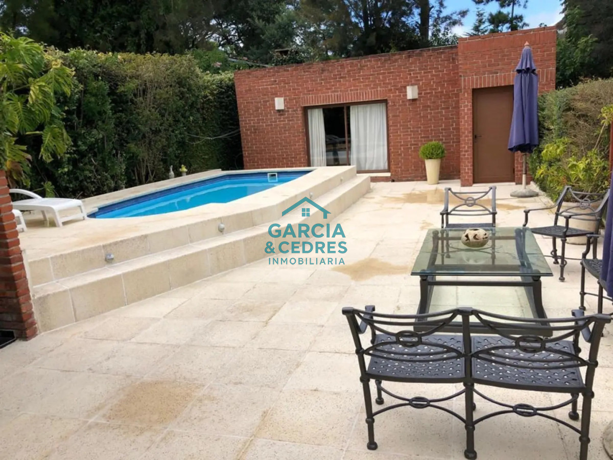 Casa ID.698 - Alquiler de Temporada - Casa con Piscina Climatizada en Punta del Este