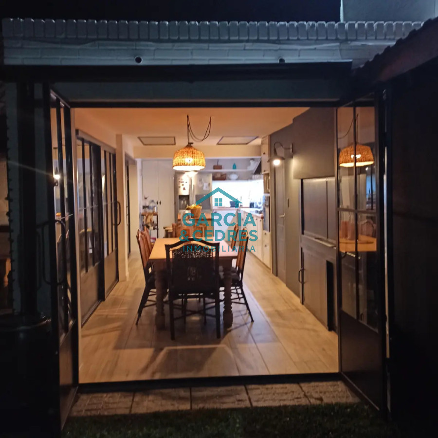 Casa ID.813 - Casa de 4 dormitorios en alquiler de temporada - San Rafael, Punta del Este 