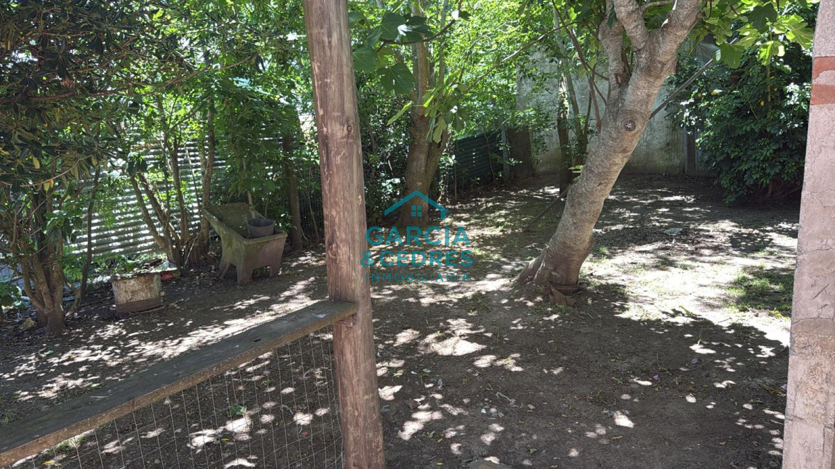 Casa ID.55 - OPORTUNIDAD !!! VENDO CASA 3 DORMITORIOS Y 1 BAÑO EN ESTACION LAS FLORES A U$S 90.000