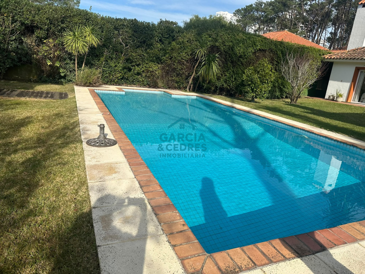 Casa ID.663 - Gran casa de 5 dormitorios en San Rafael, Punta del Este 