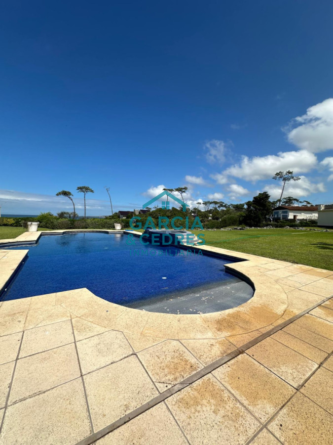 Casa ID.191 - Mansión de Ultra Lujo en Primera Línea al Mar - Playa Mansa