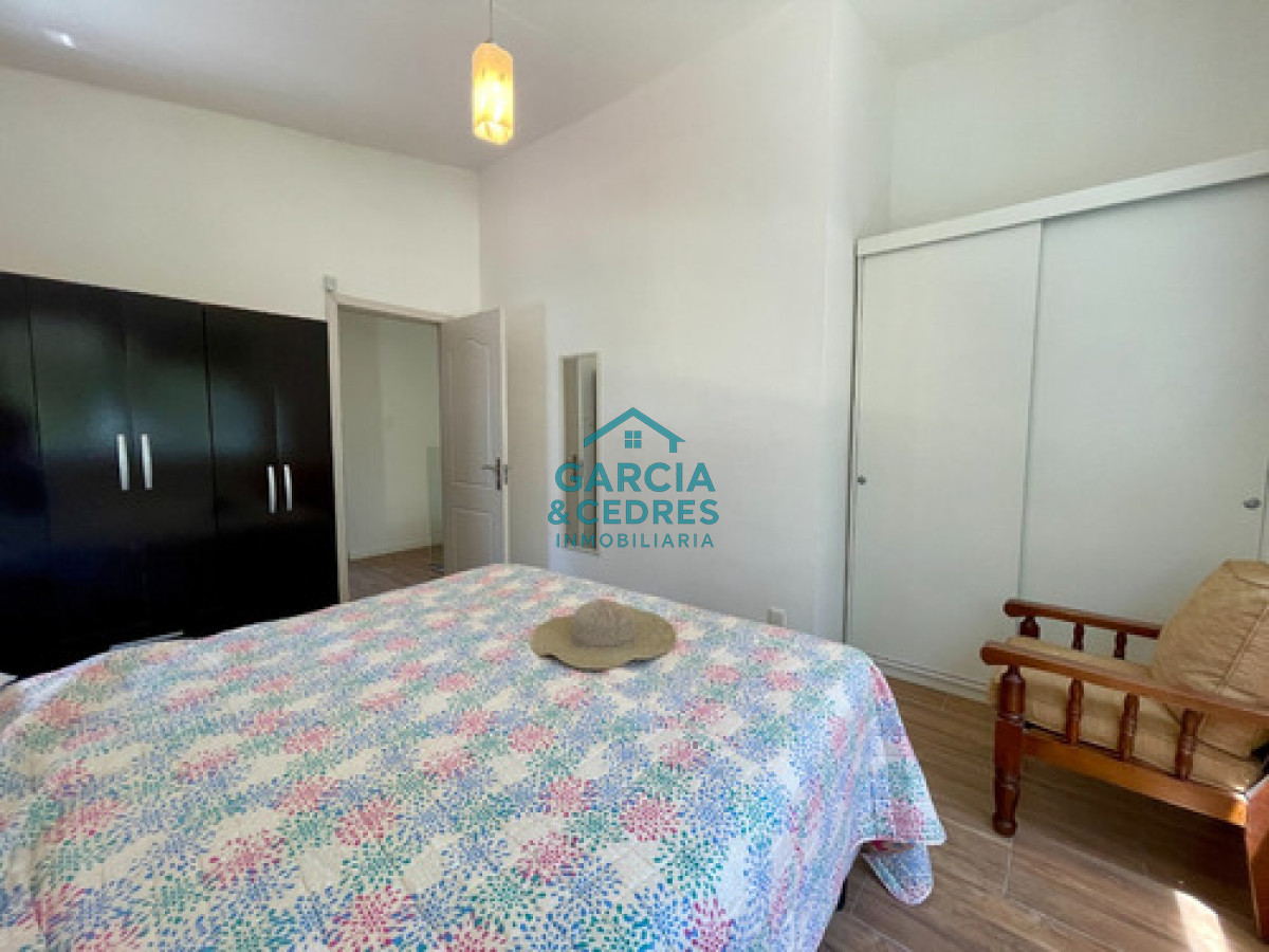 Casa ID.300 - Oportunidad en Bella Vista - Casa Amueblada de 2 Dormitorios con Parrillero y Garage