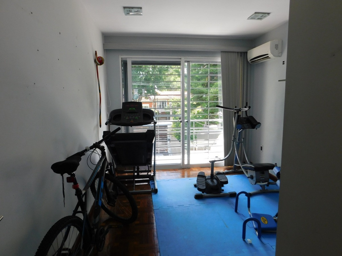 Casa ID.134 - Se Vende Sobre Caramuru En El Corazon De Punta Gorda Regia Casa En Impecable Estado Lista Para Entrar 6 Dormitorios 4 Baños Con La Mas Alta Seguridad