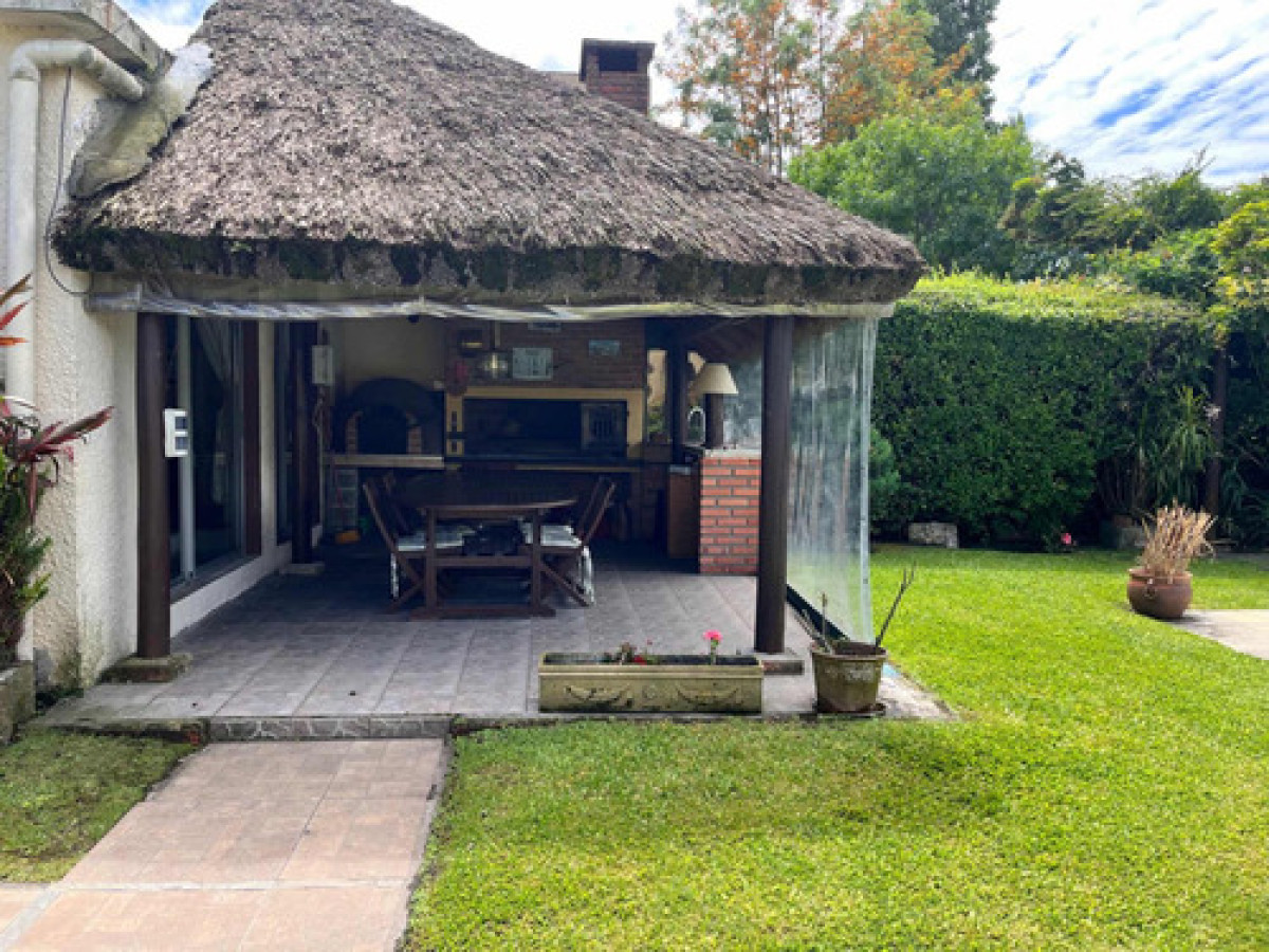 Casa ID.423 - Se Vende Casa 3 Dormitorios en Malvin