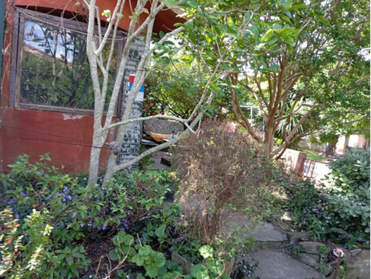 Casa ID.26 - Se Venden 2 Casas en Lezica mismo padrón 
