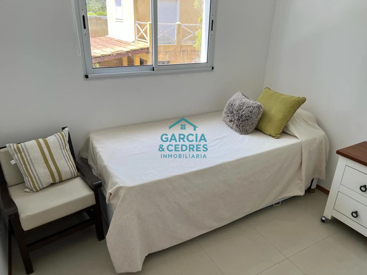 Casa ID.57 - Oportunidad de Alquiler de Verano Casa de 3 dormitorios y 2 baños a Pasos de la Playa Bikini .C