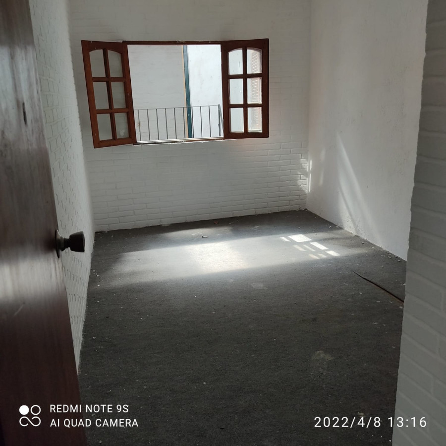 Casa ID.318 - Se Alquila Casa de 5 Dormitorios en Cordon 