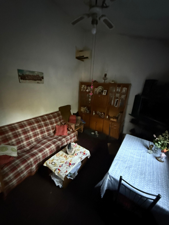 Casa ID.26 - Se Venden 2 Casas en Lezica mismo padrón 