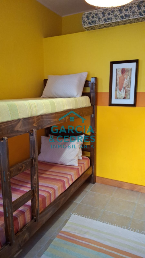 Casa ID.36 - EXCELENTE OPORTUNIDAD EN PIRIAPOLIS COMPLEJO DE 4 CASAS A SOLO 4 CUADRAS DEL MAR