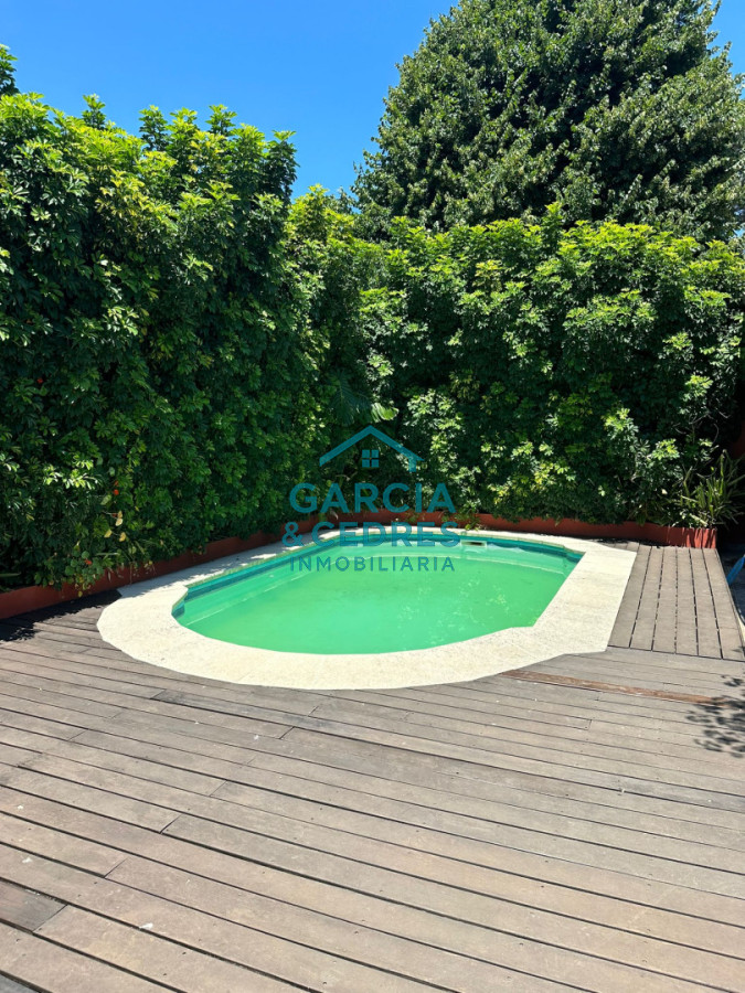 Casa ID.133 - OPORTUNIDAD EN BARRIO CANTEGRIL . VENDO CASA DE 3 DORM. Y 3 BAÑOS EN ZONA DE COLEGIOS, FACULTADES Y CENTROS DE SALUD 