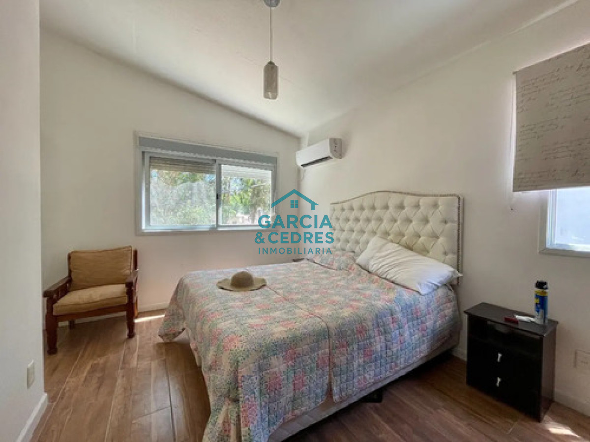 Casa ID.300 - Oportunidad en Bella Vista - Casa Amueblada de 2 Dormitorios con Parrillero y Garage