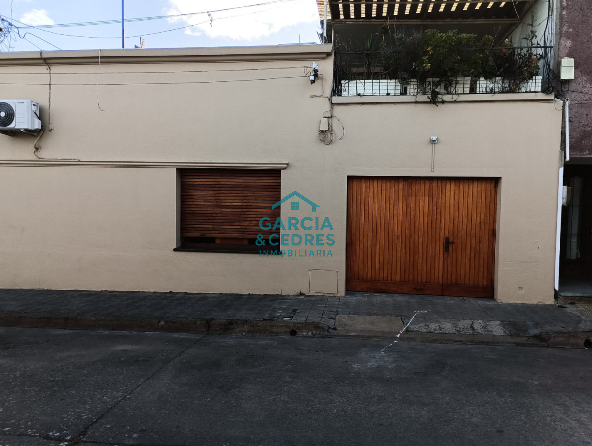 Casa ID.426 - Venta de Hermosa casa de 5 dormitorios + 2 baños  MINAS 