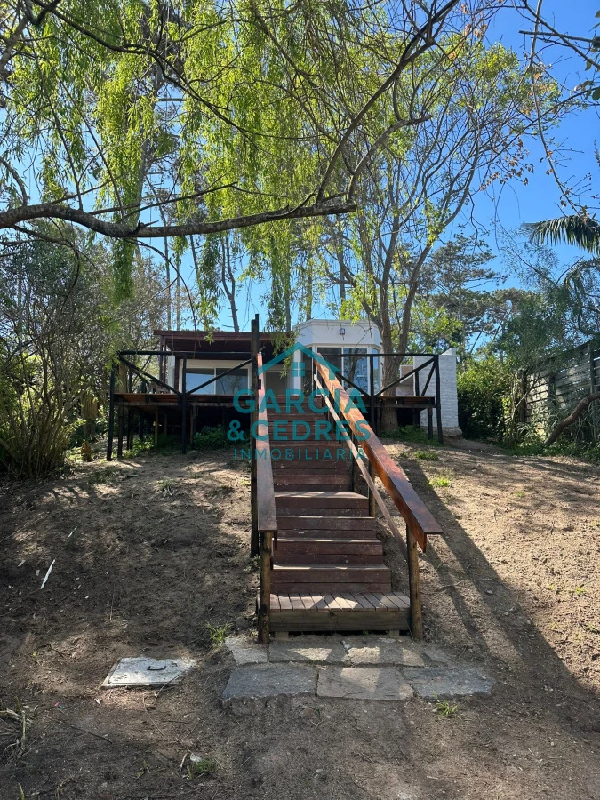 Casa ID.6 - Casa en Montoya a solo 250 mts del mar , 3 dormitorios con 2 baños . recien reciclada con muy buen gusto