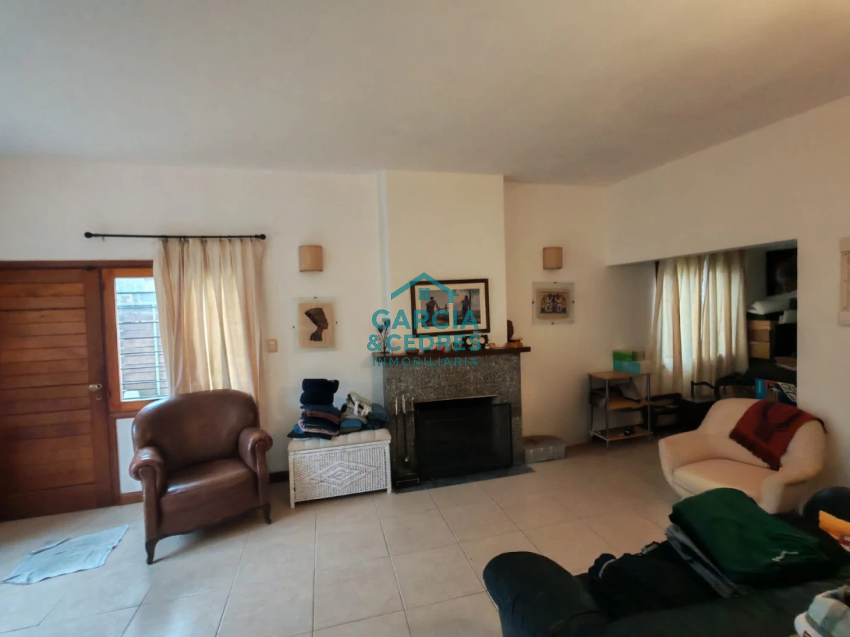 Casa ID.412 - OPORTUNIDAD !!! Casa en Nuevo Cantegril 3 dorm+4 baños . Barbacoa Cerrada