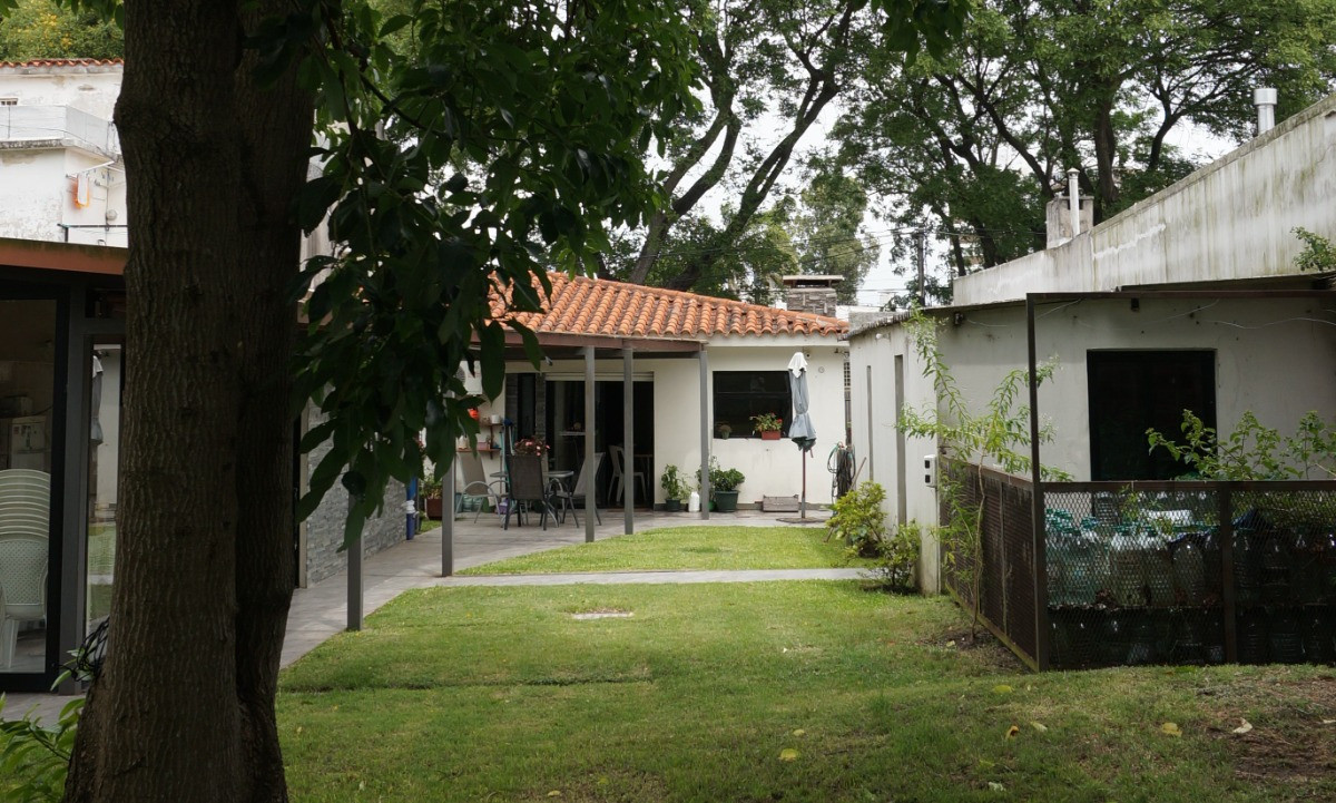 Casa ID.319 - Se vende Casa con 3 dormitorios, en Malvin