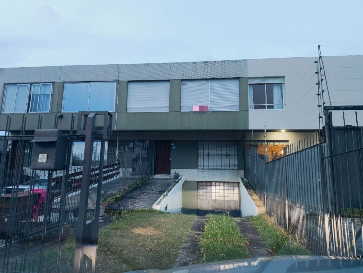 Casa ID.292 - Se Alquila Casa 3 dormitorios En Punta Gorda
