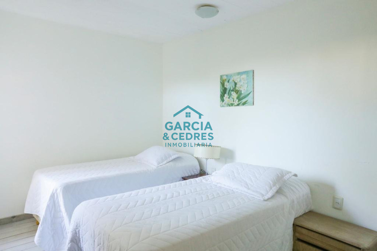 Casa ID.224 - OPORTUNIDAD VENDO CASA EN MONTOYA 5 DORM + SERVICIO. EXCELENTE OPCION EN LUGAR DE PLENO CRECIMIENTO