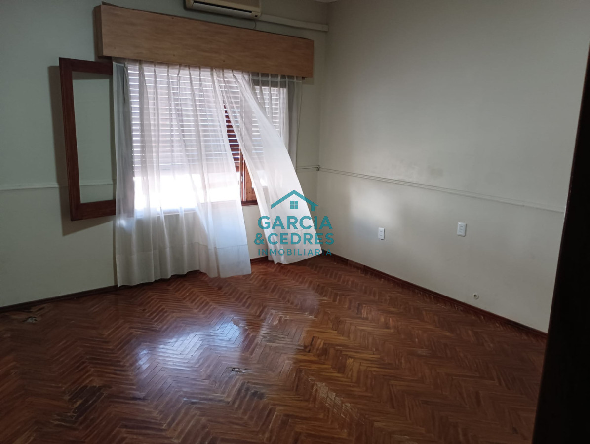 Casa ID.426 - Venta de Hermosa casa de 5 dormitorios + 2 baños  MINAS 
