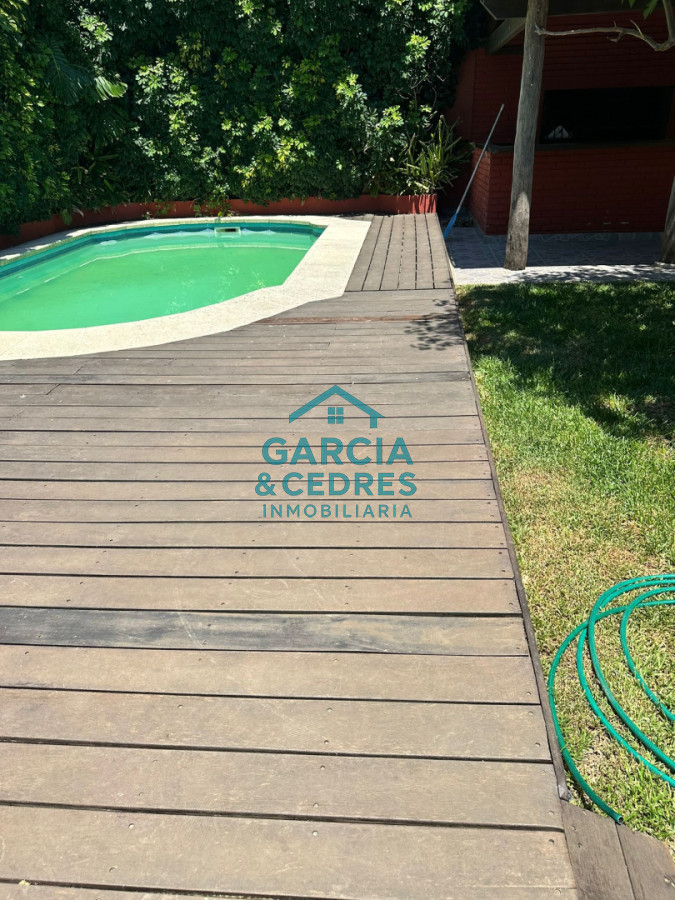 Casa ID.133 - OPORTUNIDAD EN BARRIO CANTEGRIL . VENDO CASA DE 3 DORM. Y 3 BAÑOS EN ZONA DE COLEGIOS, FACULTADES Y CENTROS DE SALUD 