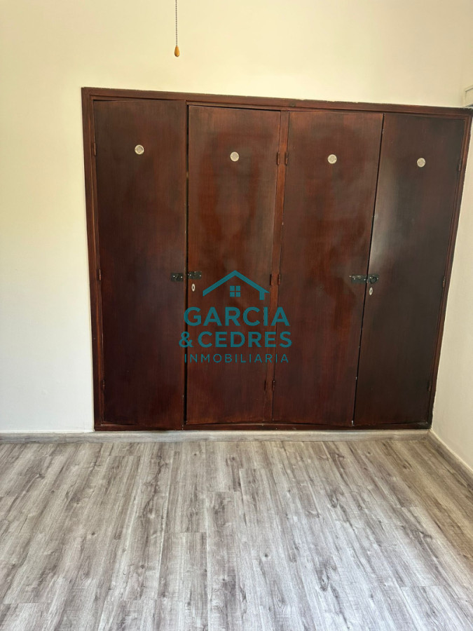 Casa ID.133 - OPORTUNIDAD EN BARRIO CANTEGRIL . VENDO CASA DE 3 DORM. Y 3 BAÑOS EN ZONA DE COLEGIOS, FACULTADES Y CENTROS DE SALUD 