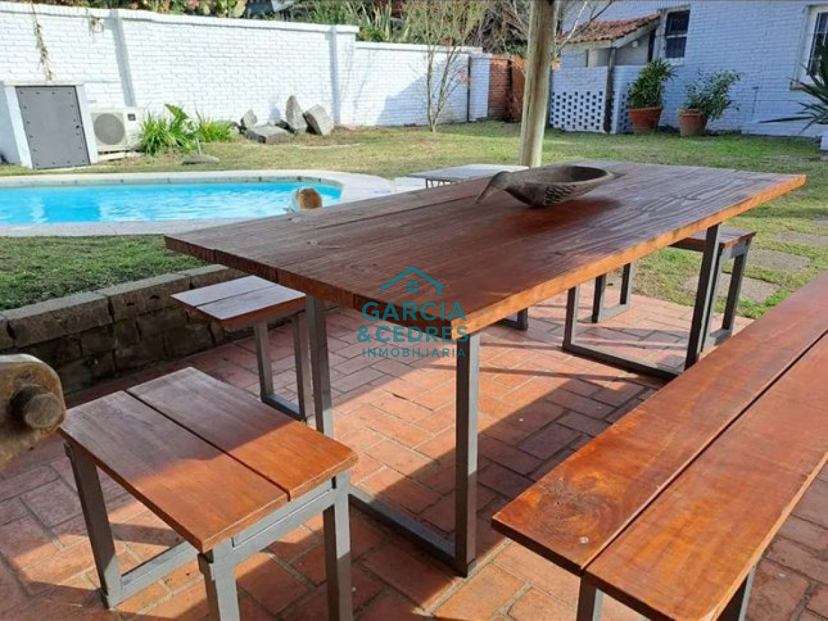 Casa ID.347 - Casa en Alquiler Anual en Punta del Este - Zona Cantegril