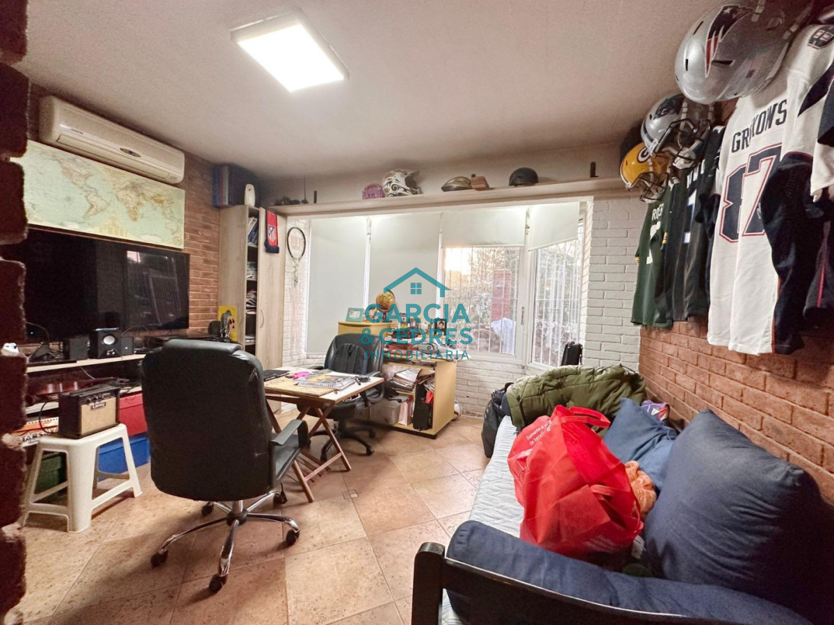 Casa ID.193 - Vendo Excepcional Casa 4 dorm y 4 baños en Parada 19 Playa mansa 