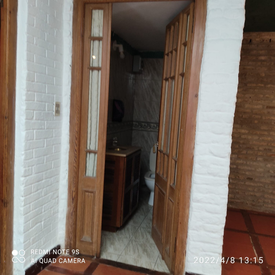 Casa ID.318 - Se Alquila Casa de 5 Dormitorios en Cordon 